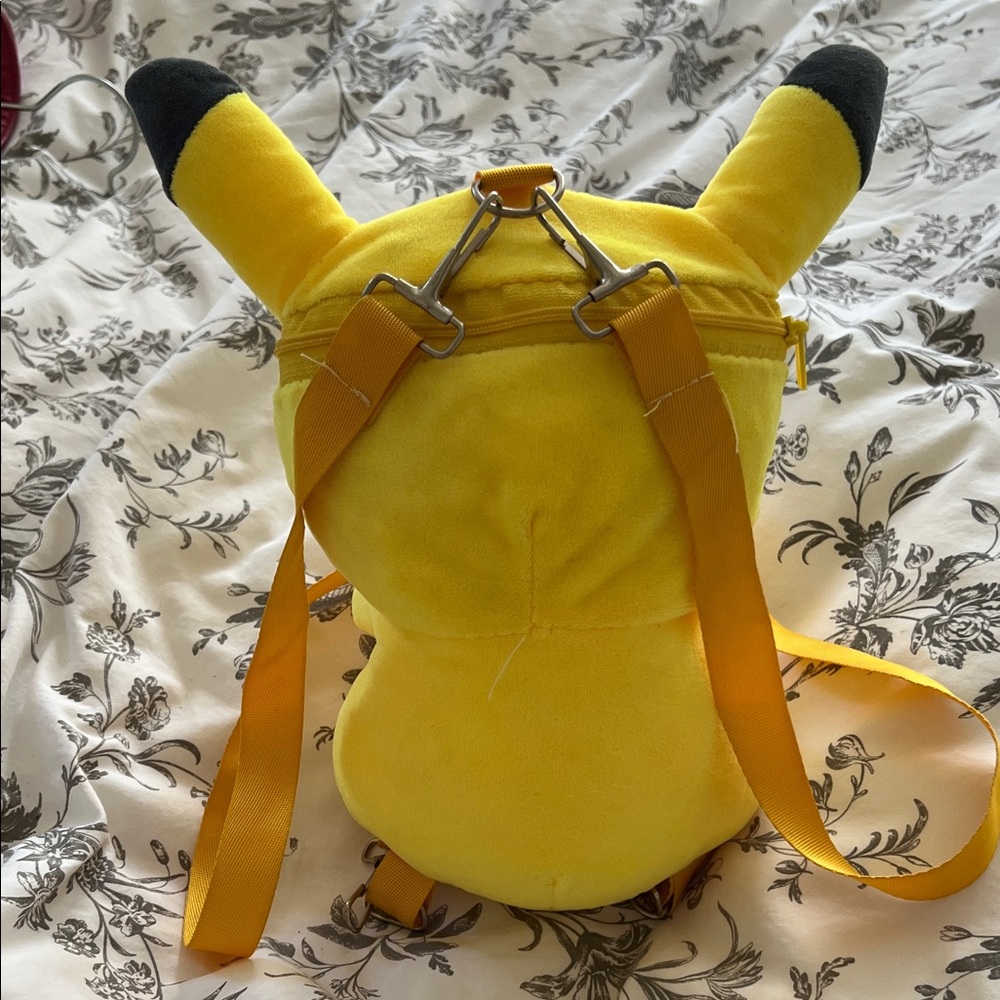 Pikachu Pokémon Plush Backpack - Yellow - Picture 6 of 8